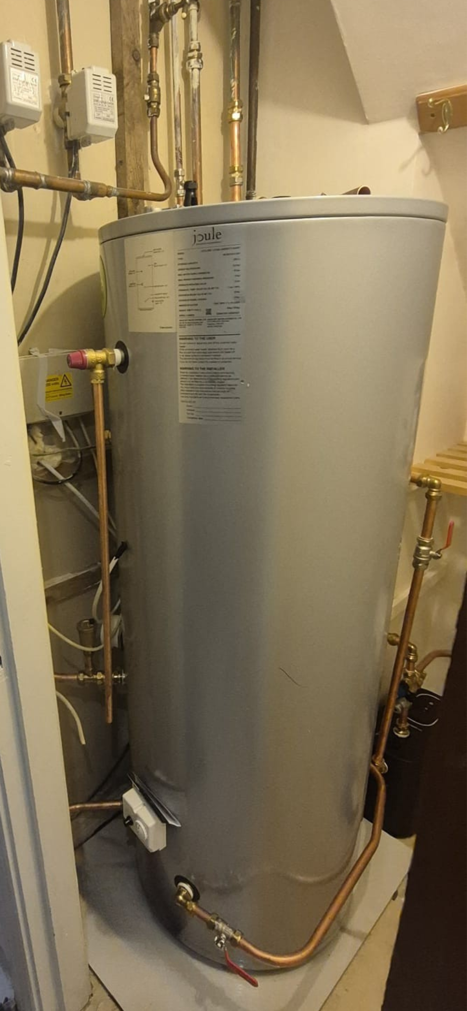 Joule hot water cylinder upgrade with new copper pipework and valves